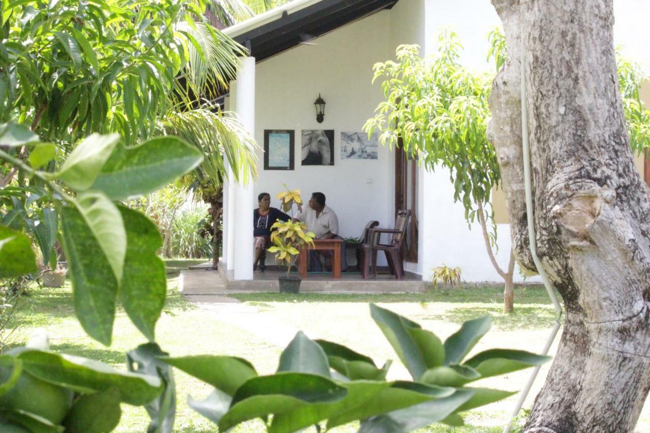 Hideaway Homestay Habarana Exterior foto